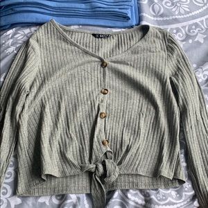 Button-down Gray Long-Sleeve